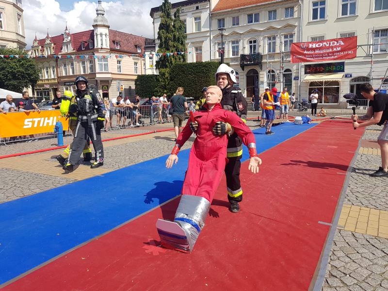 Strażackie zmagania na Placu Wolności w Białogardzie. Wyniki! Mega porcja zdjęć! 