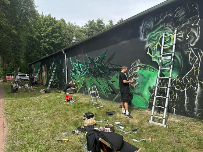 Weekend z kulturą miejską i popkulturą w Białogardzie: Graffiti Jam Białog-Art ożywił miasto