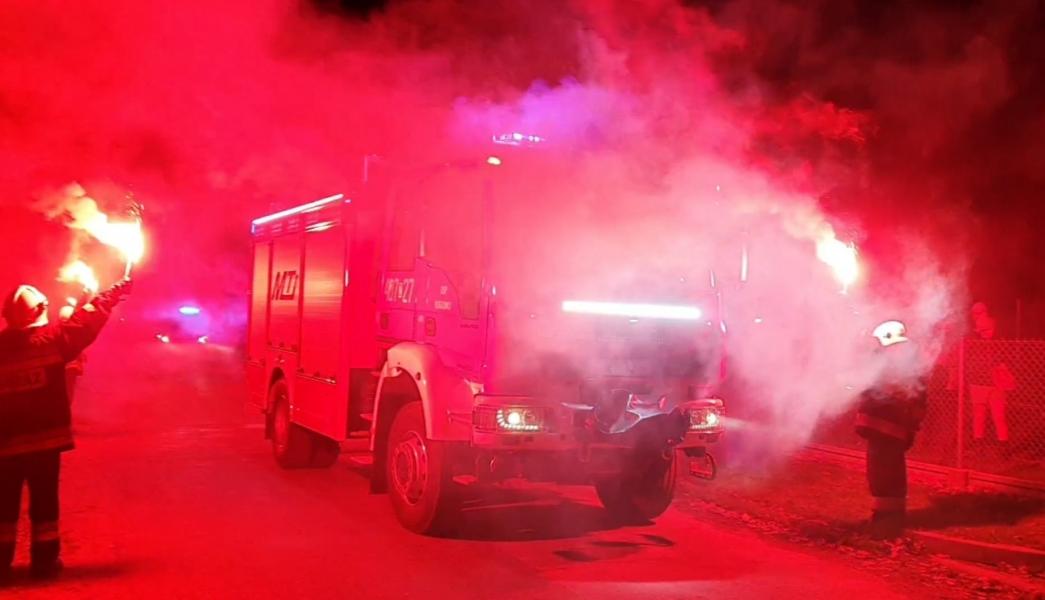 Powitanie nowego wozu ratowniczo gaśniczego w OSP Rogowo 