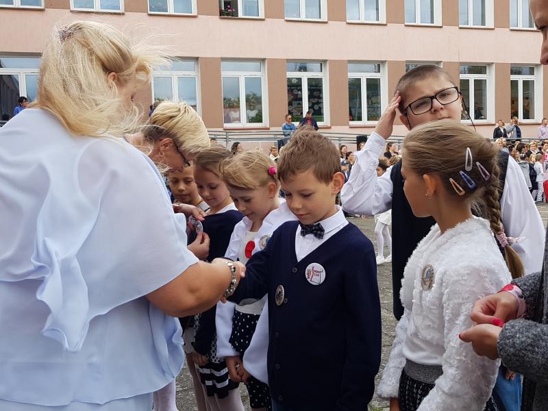 NOWY WÓZEK REHABILITACYJNY DLA BRAJANA  -  Akcja zbierania nakrętek nadal trwa! 