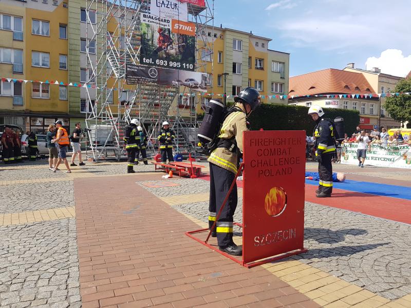 Strażackie zmagania na Placu Wolności w Białogardzie. Wyniki! Mega porcja zdjęć! 