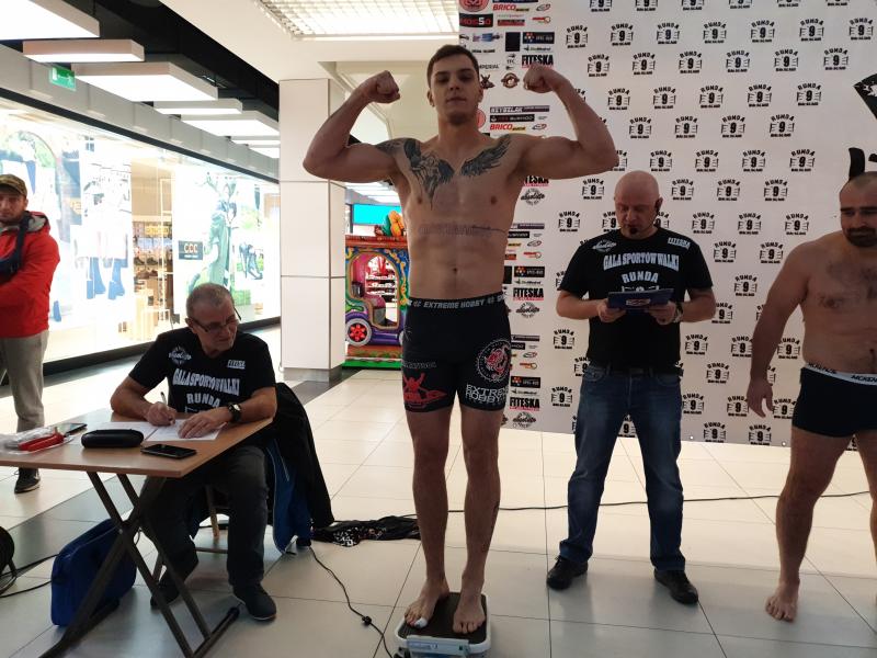 Gala sportów walki Runda 9 - oficjalne ważenie zawodników. Fotorelacja! 