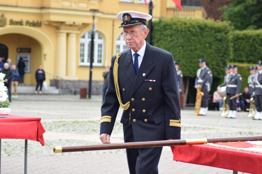 Powiatowe Obchody Dnia Strażaka w Białogardzie. Awanse i odznaczenia.