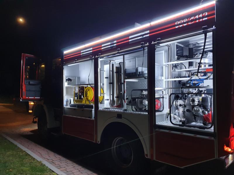 Powitanie nowego wozu ratowniczo gaśniczego w OSP Rogowo 