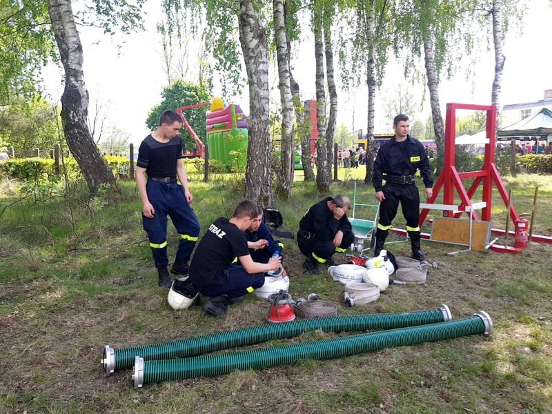 Zawody sportowo  - pożarnicze zakończył strażacki piknik.