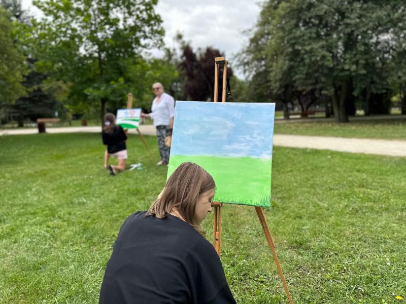 Plener Malarski w Białogardzie – miasto pełne kolorów i twórczej energii