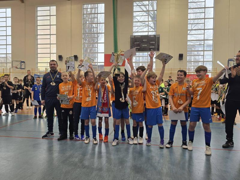 Mistrzowska obrona tytułu. Unia Białogard triumfuje w Koszalinie.