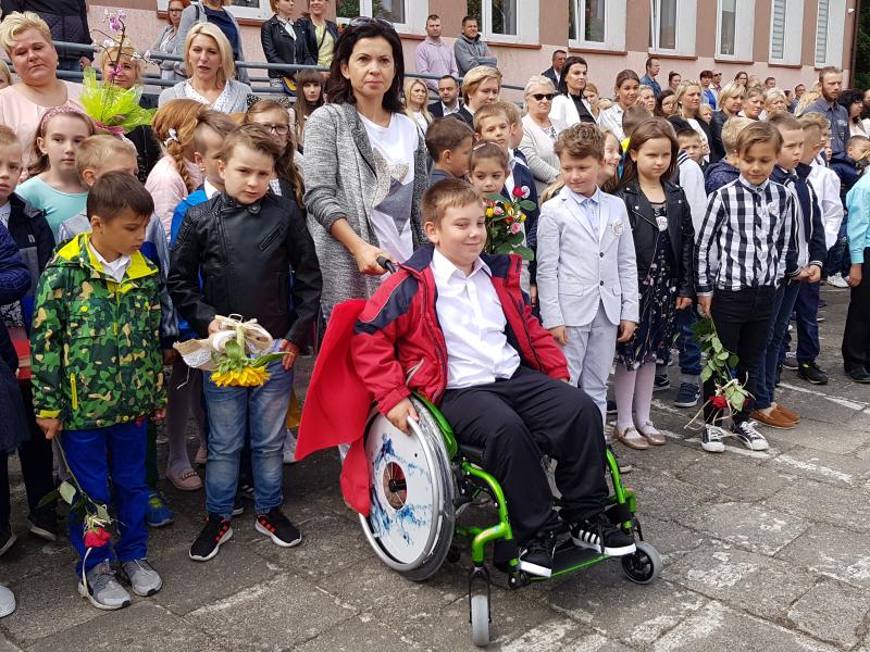 NOWY WÓZEK REHABILITACYJNY DLA BRAJANA  -  Akcja zbierania nakrętek nadal trwa! 