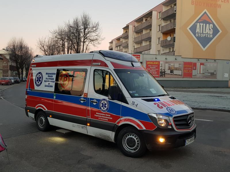 Potrącenie matki z dwójką dzieci na przejściu dla pieszych!