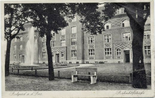 Rewitalizacja zielonych terenów ruszyła.