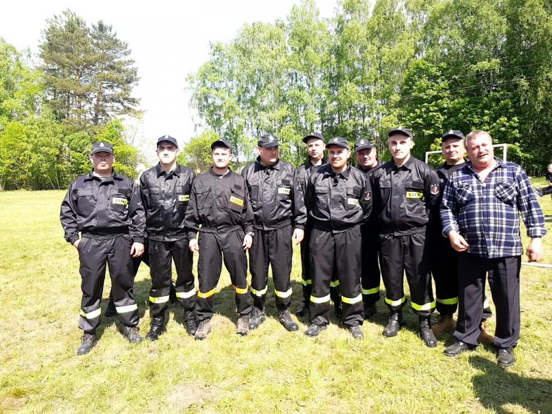 Zawody sportowo  - pożarnicze zakończył strażacki piknik.