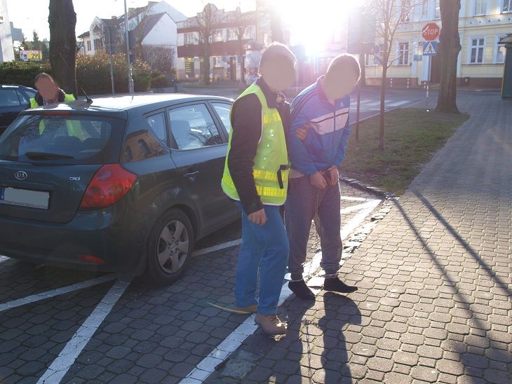 19-letni nożownik już za kratkami