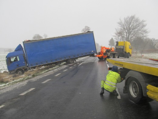 NOWE ZDJĘCIA - Huragan Ksawery nad Białogardem 