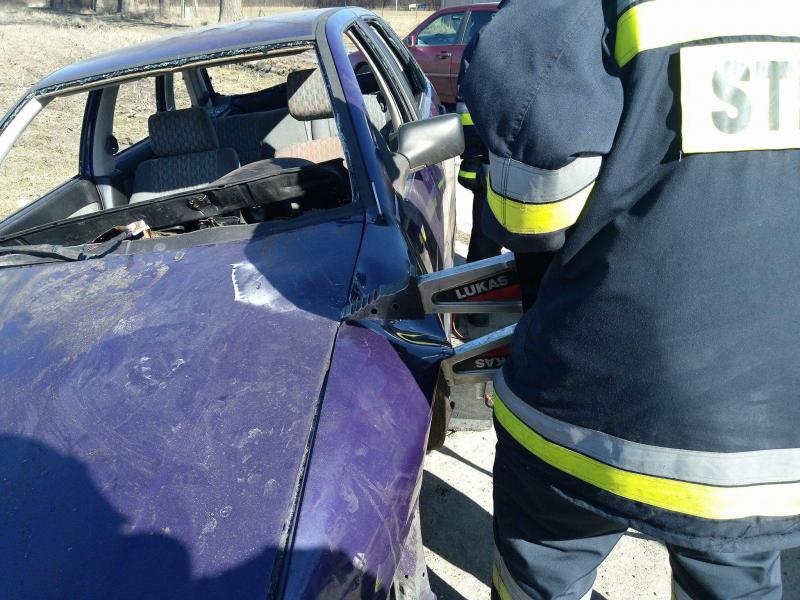 Strażacy z powiatu białogardzkiego podnoszą swoje umiejętności! Obszerna fotorelacja. 