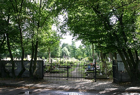 Cmentarz przy szpitalu