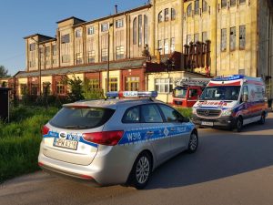 PILNE! Wypadek na dachu mógł zakończyć się tragedią!