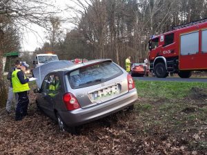 Wypadek pod Białogardem  – 10 miesięczne dziecko trafiło do szpitala!