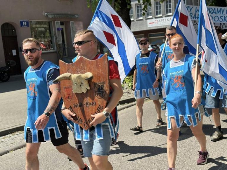 Tradycja, pasja i zwycięstwo – Białogard wygrywa 56. edycję Bitwy o Krowę