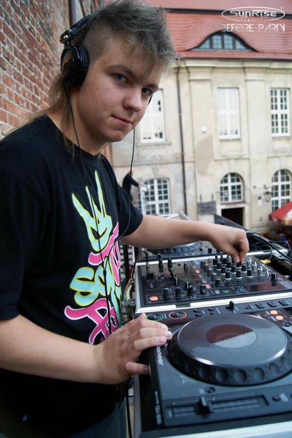 Chorwacki sen DJ-a ze Sławoborza – czyli historia Artura Kemprowskiego
