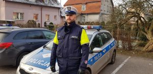 Uratował 4 letniego chłopca i jego tatę – sam trafił do szpitala.
