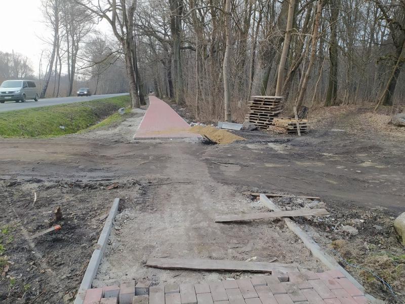 Budowa ścieżki rowerowej do Osiedla Olimpijczyków.