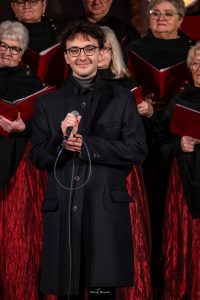 XIII Charytatywny Koncert Bożonarodzeniowy w Białogardzie – Wspaniała inicjatywa na rzecz 4-letniej Agnieszki