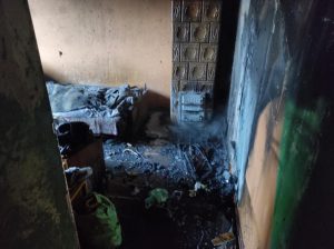 Pożar mieszkania budynku dwukondygnacyjnego