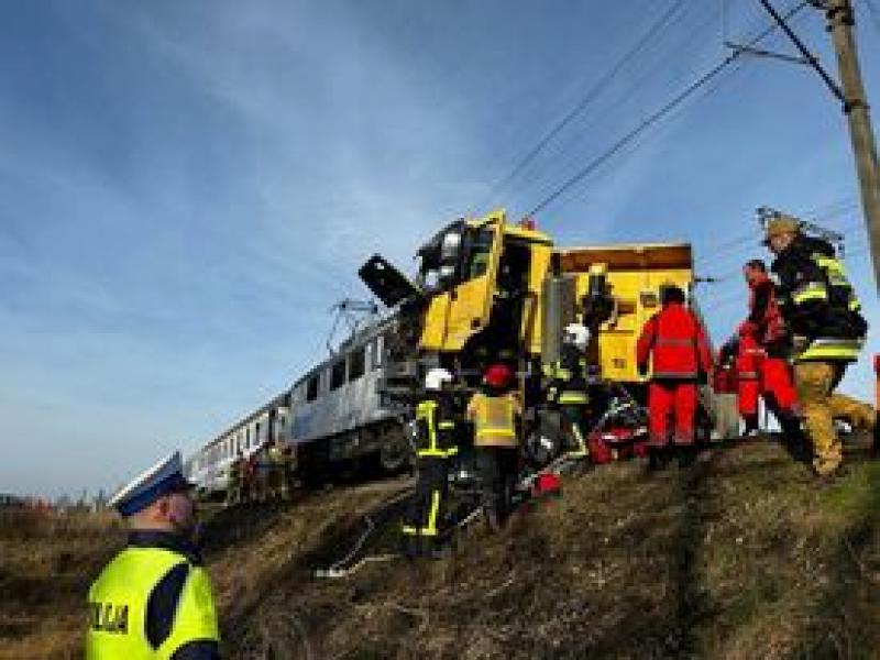 Wypadek na przejeżdzie kolejowym.