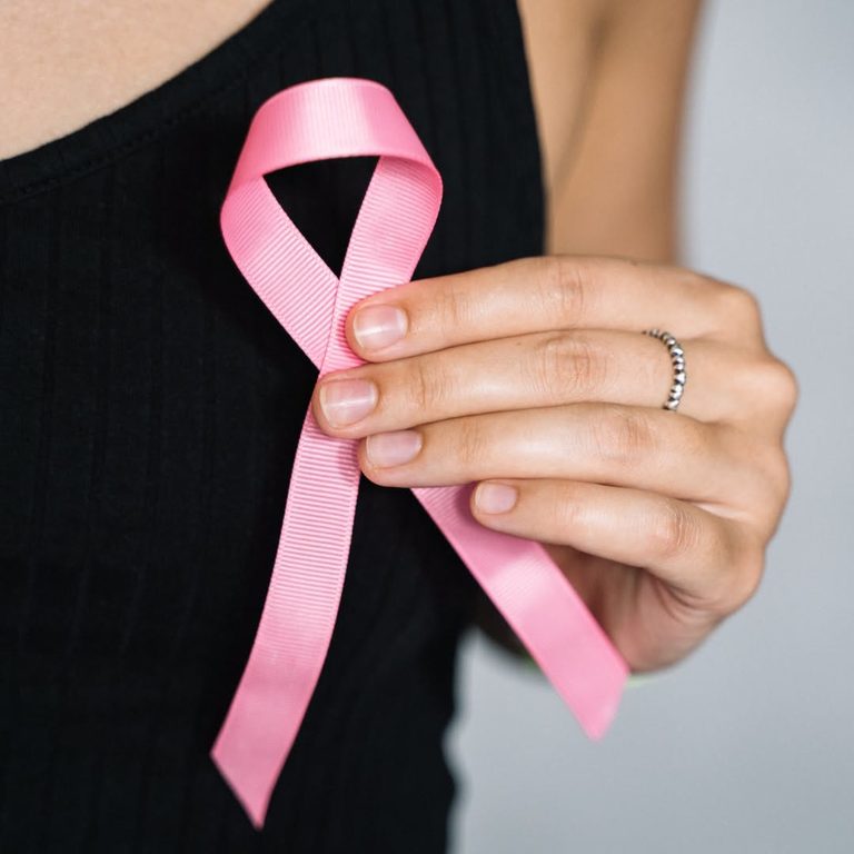Bezpłatna mammografia w Karlinie. Badania 16 października przy Homanit Arenie